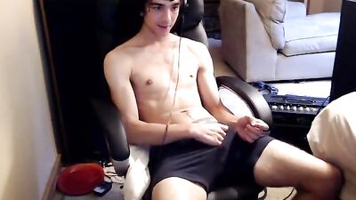Gay Teen Solo Web-Cam Porn - Love It!