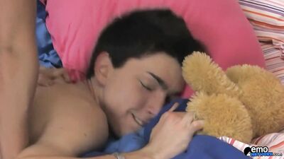 Sweet and Fierce Gay Porn Threesome