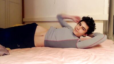 Young and Hungry: Amateur Gay Web-Cam on Knees Teen Tube