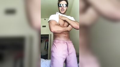 Midwest Muscle Master: Alpha Jocks Degrade and Humiliate Straight Boys!