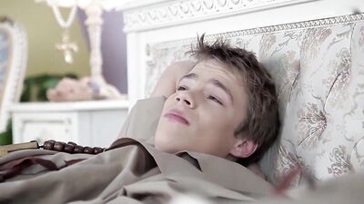 Two Filthy-Minded Twinks Go Wild in the Shower: Bareback Gay Porn Video