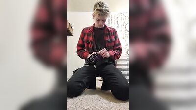 Pissing Blond Boy Cuties - Amateur Twink Solo Voyeur Fetish Mix!
