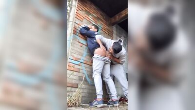 Gay Twink Porn Public à lextérieur : Action Outdoor Adventure