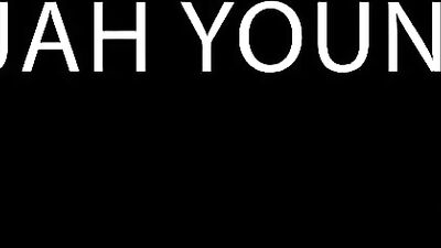 Straight in the Shower: Elijahs Twinksex Adventure