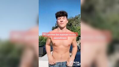 SEXY TIKTOKER DANCE: HOT MUSIC GAY TUBE VIDEO