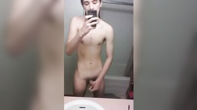Dirty Talker Cums Again! Gay Teen Porn!
