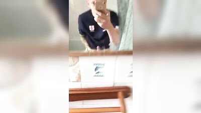 Shaky mirror selfie boy solo gay porn