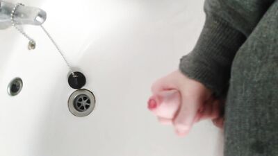 Gangbang in the Sink: Boys Cumming Wild!