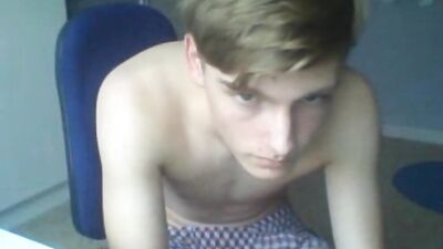 Gay Curved Cock Web-Cam Porn: Cum Shots Boys Delight!