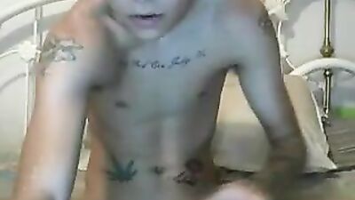 Young Hunk Pumps And Shows Off His Hot Ass On Cam!