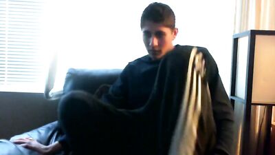 Jerking in my room boys - Solo Porn! Discover the hottest solo gay porn action with jerking in my room boys. Dont miss out on this hot solo experience!