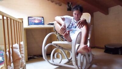 Barefoot Muscle Hottie! Powerful Feet Unleashed in Gay Porn Action