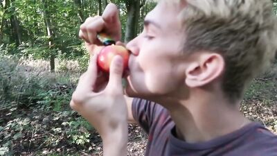 Gay Outdoor Sexual Escapades with Deep Throating and Big Cocks!