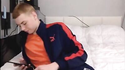 Redheaded Boy Cams: Exploring Gay Teen Pleasures!