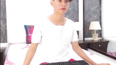 Young Stripper Cures Smooth Solos with No Cum in Web-Cam Porn!