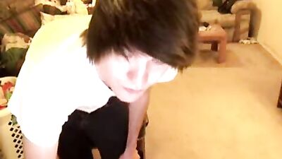 Josh Littleton Jerks Off: The Amateur Gay Porn Video