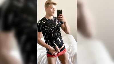 Selfie Action Boy Gay Tube: The Ultimate Collection of Hot and Steamy Gay Scenes!