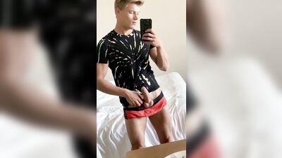 Selfie Action Boy Gay Tube: The Ultimate Collection of Hot and Steamy Gay Scenes!