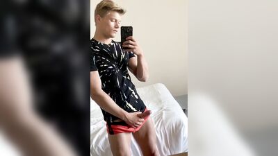 Selfie Action Boy Gay Tube: The Ultimate Collection of Hot and Steamy Gay Scenes!