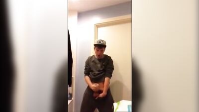 Chav Cap Pubes Foreskin Cum-up!: The Ultimate Solo Gay Porn Experience