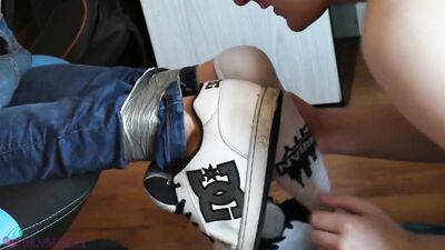 Gay Foot Fever - A Mouth-Watering Collection Of Handsome Young Men!