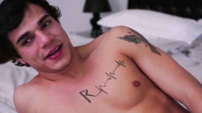 Kennys Muscle Body Shoots Big Load