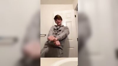 Groove With Cute Guy Dancing: Sexy Music Solo!