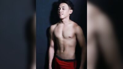 Amateur Boys Sucked Off by the Cameraman: Gay Porn Oral Delight!