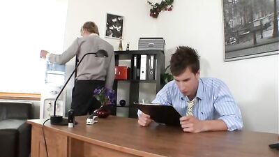 The office bitch goes bareback with big cocks for cumshots and oral pleasure