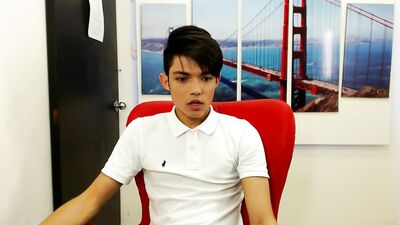 Young Amateurs Expose Their Cam Boy Dreams - Hot Gay Web-Cam Show