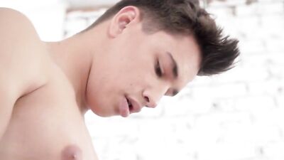 Gym Muscle Boys Bareback & Get Jizzed Off in Gay Teen Porn!