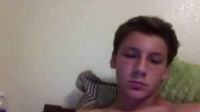 Solo Web-Cam Cumshots: Ronaldo fan cums again and again!