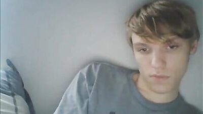 Gay Teen Porn: Cum Shots and More with Blond Boys in Gray Shirts!
