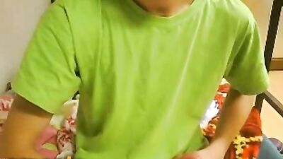Green boy webcam cum shots - Amateur handjobs