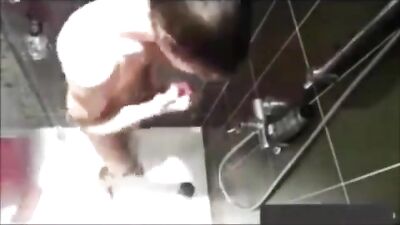 Web-Cam Man in Shower Gay Tube: Solo Sexual Adventure!
