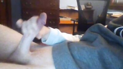 Pale Guy Fingers His Ass & Spurts A Nice Load on Body Boys Porn