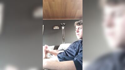 Gay Porn Cum Hunters: Big Load Explosion with Pre-Cum Jerks