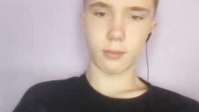 Iowa boi teen cumshots: The ultimate blond boys experience