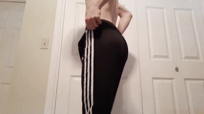 Gay Porn Twink Striptease: Hot & Steamy Action for Your Eyes Only!