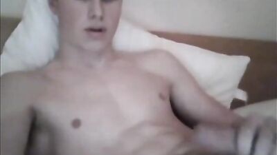 Twink Gay Porn: The Ultimate Beef Meat Experience