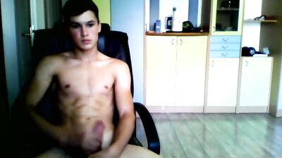 Serious Muscle Hunks Unleashed: Cumming on Camera with Ease