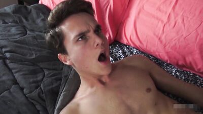 Bare Boys Fun Twinks Gay Tube: The Ultimate Collection of Young, Muscular Twink Men in Action