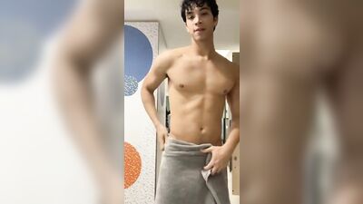 Fit Twink Naked in Locker-Room: Unshamed Exposure