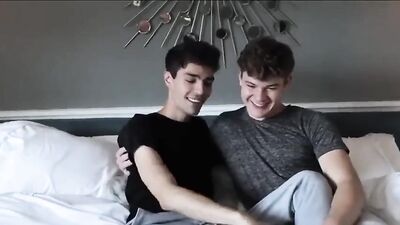 Young Bareback Twinks Cum Fun! Gay Porn Videos
