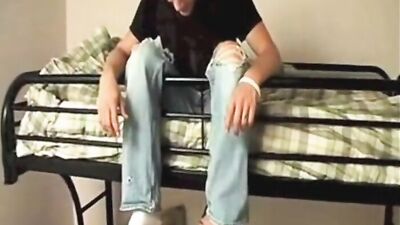 Brothers Foot Fetish Love: A Gay Porn Video Adventure