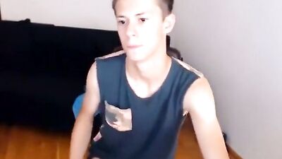Gay Webcam Porn: Funny Cute Twinks Playful Antics!