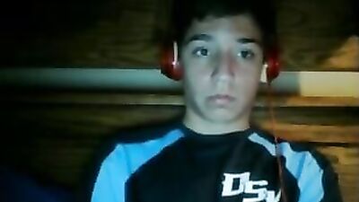 Young Solo Amateurs Cum on Boys Porn