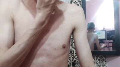 Gay Porn Twink Cam: Skinny Self-Sucker Cocks