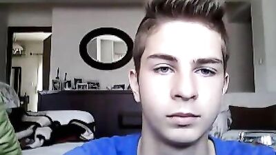 Belgian Straight Boy Goes Gay - Web-Cam Solo Adventure