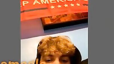 Gay Cam Porn: American Boy Experience